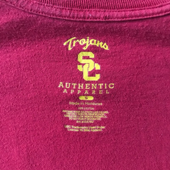 SOLD USC T-shirt - Picture 4 of 4